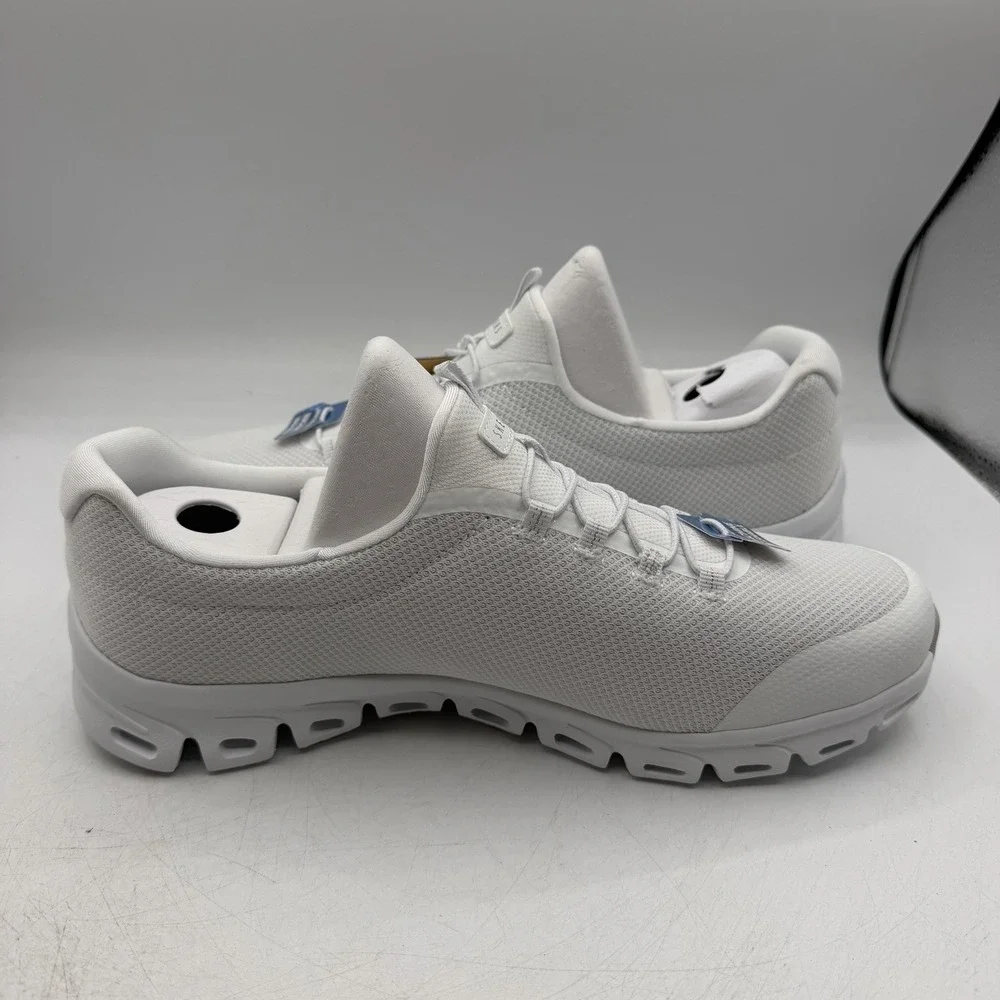 Skechers Glide Step Glistened Shoes Womens Sz 11 W WIDE White Slip On Sneakers